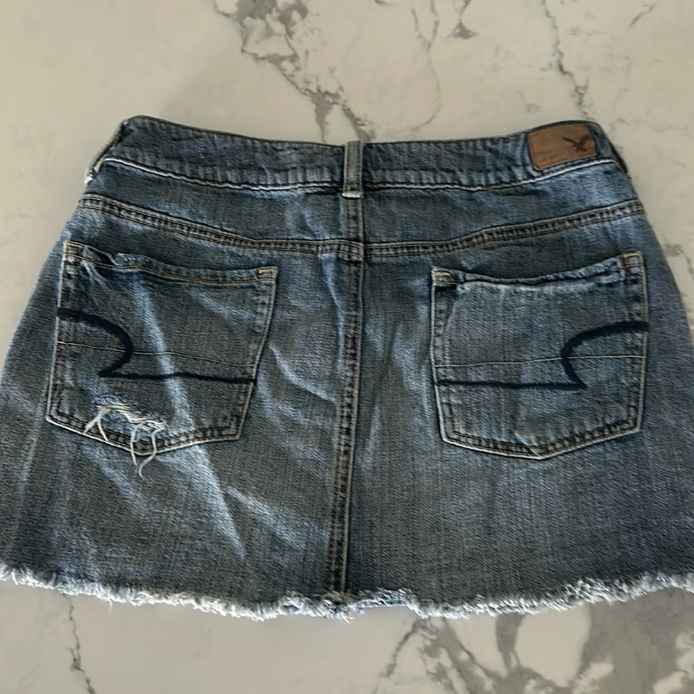 American Eagle outfitters Jean mini skirt size 6 - Picture 2 of 3